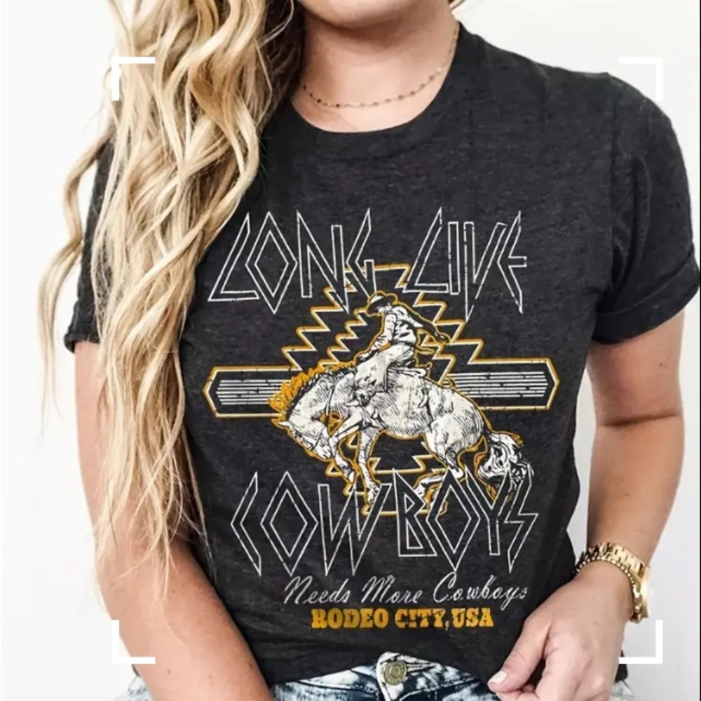 Long Live Cowboys Oversize shirt.